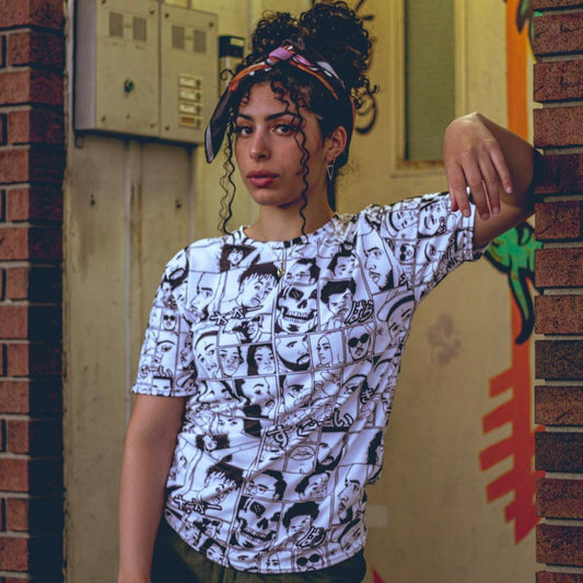 The AKARTS Manga T-Shirt - AKARTS Comics
